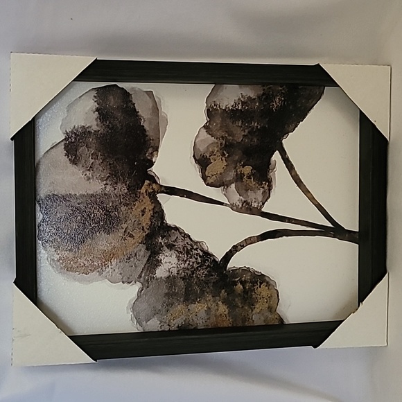 Other - ‼️FINAL SALE‼️Black Watercolor Flowers Wood Frame